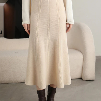 Grace Women's Skirt 100% Merino Wool Skirt Hip Hugging A-Line Wave Skirt Knitted Warm Autumn Winter Dress Slim Office Lady Skirt PlatiNum