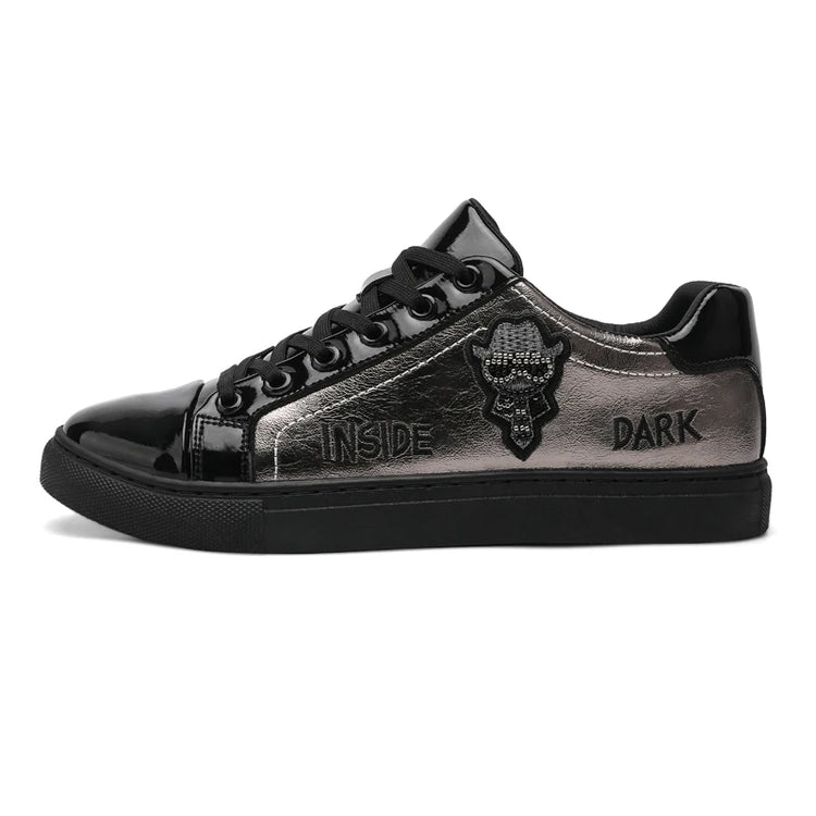 Men Casual Shoes Patent Leather Flats Skate Men Cool Driving Shoes Male Walking Shoes Sneakers Dress Trend the Latest Leisure