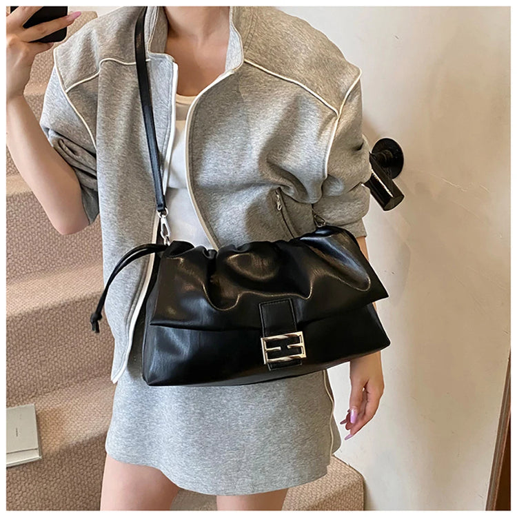 Borse tote con coulisse pieghettate a nuvola in morbida pelle Borsa a tracolla singola casual di grande capacità da donna Borsa sotto le ascelle versatile alla moda