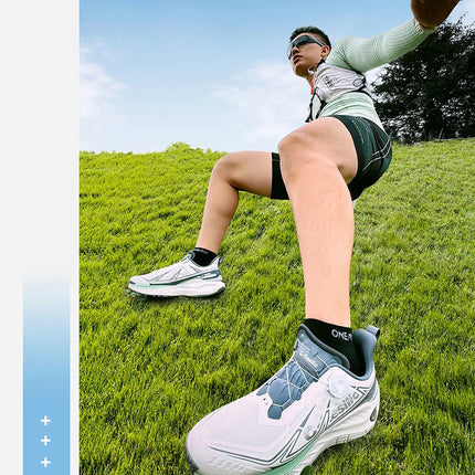 ONEMIX Autunno Inverno Outdoor Scarpe da corsa da fondo da uomo con assorbimento degli urti Scarpe da ginnastica da trekking da donna Caratteristiche resistenti all'usura PlatiNum