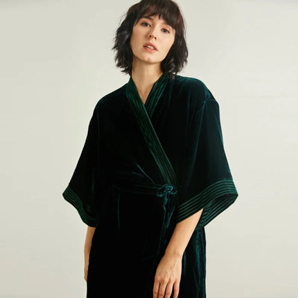 Birdtree, OEKO-TEX, Tessuto base 100% Abito di seta, Indumenti da notte da donna Camicia da notte addensata naturale, Pigiama per la casa in velluto P5D924JF
