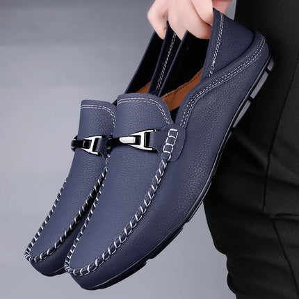 Mocassini in vera pelle Moda uomo Design Mocassino Slip on Soft Flats All-match Scarpe casual Calzature da barca fatte a mano per uomo adulto