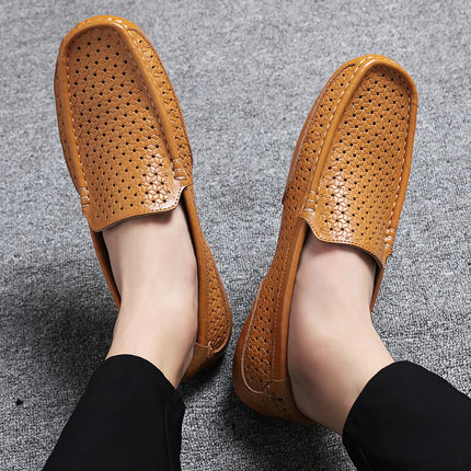 Scarpe casual da uomo di marca di lusso estiva Mocassini da uomo in vera pelle morbida Mocassini Designer italiano Scarpe da barca traspiranti