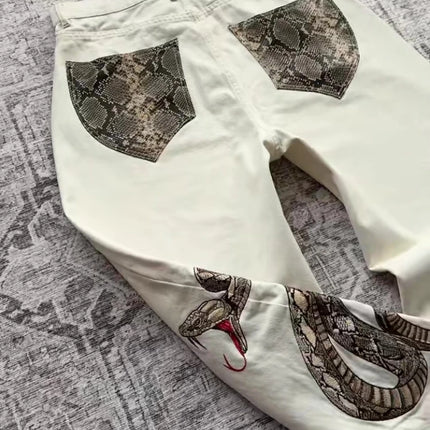 Jeans Streetwear Retrò con Ricamo Boa e Stampa Pitone, Pantaloni in Denim con Tasche, Tendenza Y2K, Unisex, Gamba Dritta e Vestibilità Ampia