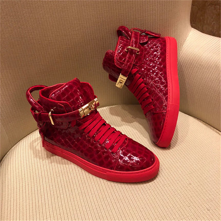 Men Red Crocodile Pattern High Top Sneakers Glossy Patent Leather Metal Buckle Lace-up Casual Shoes Streetwear Male Footwear