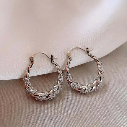 Luxury Shiny Zircon Twisted Hoop Earrings for Women Fashion Gold Color U Shaped Geometric Earrings Ear Accessories Party Jewelry PlatiNum