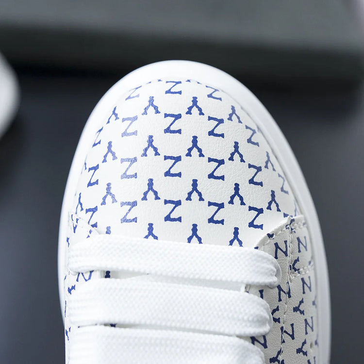 Couple white Shoes men 2024 new men's shoes trendy sports shoes  board shoes letters casual leather shoes white soft-soled shoes