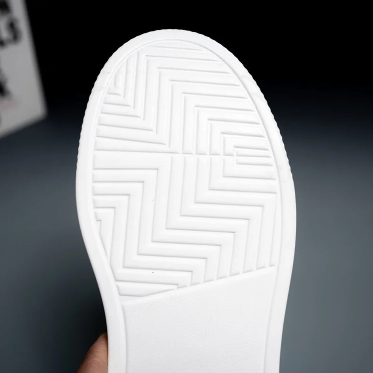 2025 Spring New Fashionable Breathable Anti slip Soft Bottom Lightweight Sports and Leisure Board Shoes for Men and Women