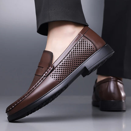Mocassini in Pelle da Uomo Estate 2026, Scarpe Casual Slip-on Traspiranti, Comode per Camminare e per l'Ufficio