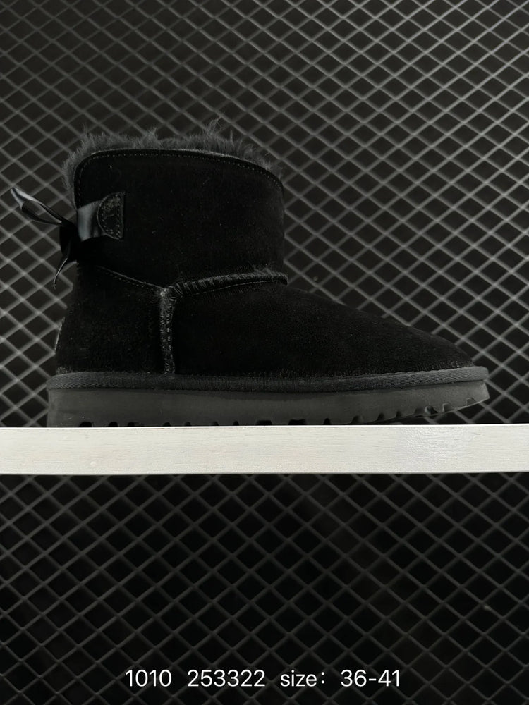2026 Winter Boots Fur Ladies Snow Boots Real Sheepskin Wool Low-cut Warm Fur Shoes Man and Women Winter Short Boots Super Mini