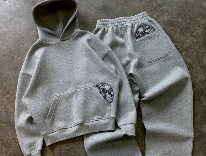 Street wear punk hip hop men suit Y2K new American gothic Harajuku embroidery design jumper oversized casual loose sports suit PlatiNum