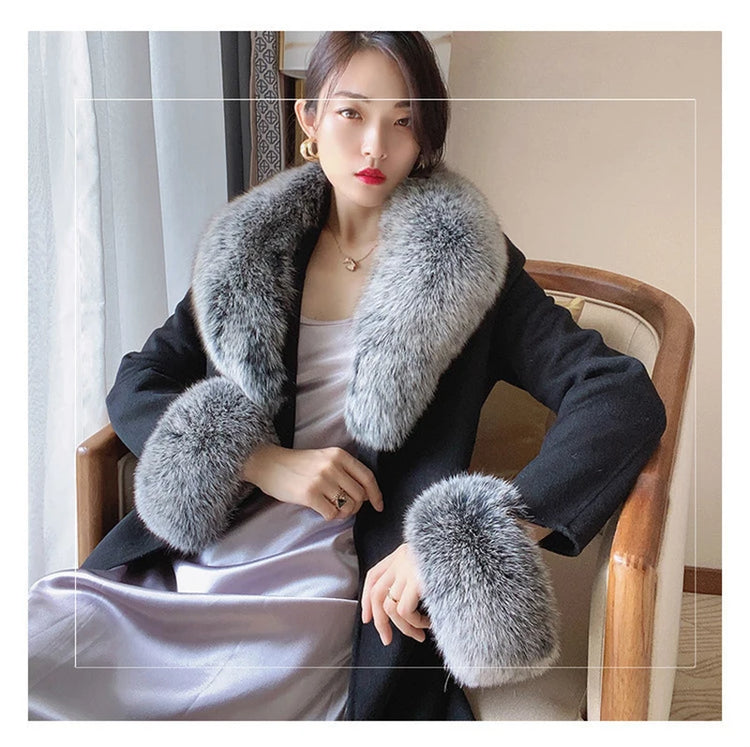 Luxury 2025 Real Fox Fur Collar And Cuffs Set for Women Winter Neck Warmer Fashion Scarf ShawlS Wrap Combo Large Size Furry Fur