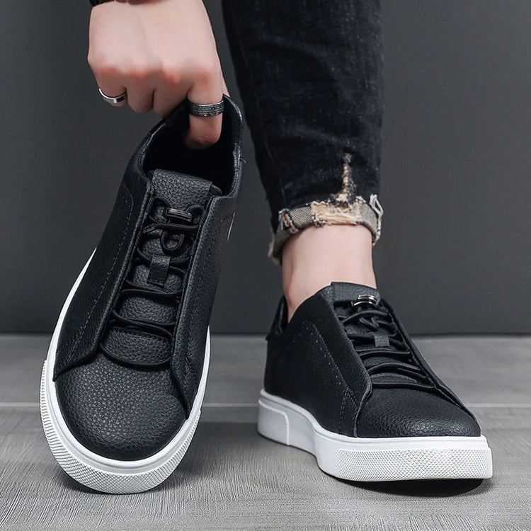 Men's Leather Casual Shoes Versatile Comfortable Breathable Outdoor Sports Board Sneakers