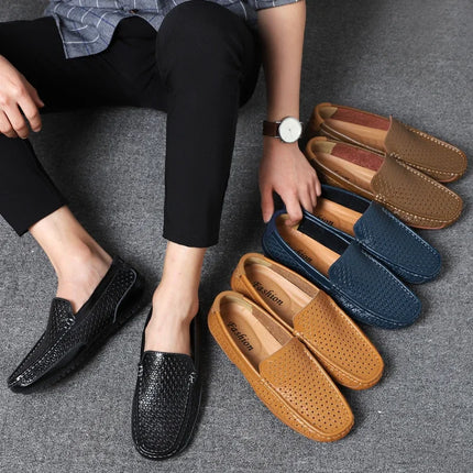 Mocassini da Uomo Estivi 2026 in Vera Pelle di Lusso, Scarpe Casual Traspiranti con Intaglio, Slip-on da Guida