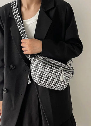 Women Chain Waist Bag Luxury Designer Chest Pack Quality PU Leather Fanny Pack Phone Purse Female Shoulder Crossbody Bag PlatiNum
