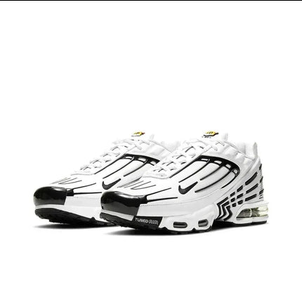 Nike Air Max Plus TN White Black Men Running Shoes Lightweight Comfortable Air Cushion Sports Sneakers