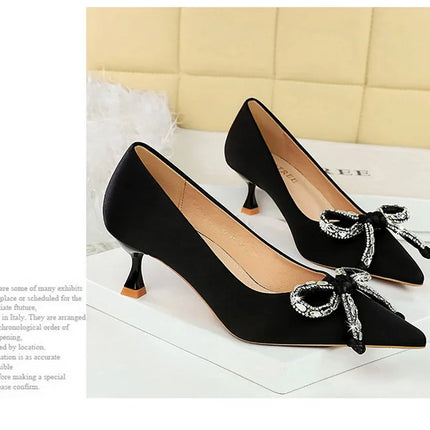 2025 nuevos tacones altos de 10 cm, zapatos de mujer con lazo de diamantes de imitación, punta puntiaguda, tacón de seda, zapatos de salón de mujer, tacón de copa de vino, zapatos de fiesta de primavera con tacón de aguja