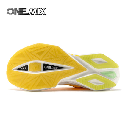 ONEMIX Nuove Scarpe da Corsa Professionali Marathon con Piastra in Carbonio a Tutta Lunghezza, Supporto Stabile e Assorbimento degli Urti, Ultra Leggere PlatiNum