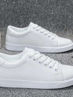 2026 New Fashion Mens Casual Shoes Genuine Leather Designer Lace-up Sneakers High Quality Outdoor walking Mocassin Footwear