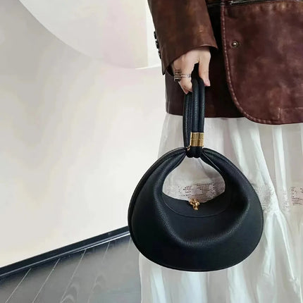 2025 Luxury Quality Half Moon Women's Shoulder Bag Crossbody Aesthetic Bags Women's Handbag Lock Catch Designer Underarm Bags PlatiNum