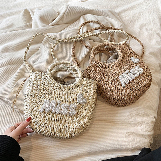 Personalized Summer Straw Bag for Women, Large Capacity, Perforated Design, Simple Shoulder Beach Bag for Vacations