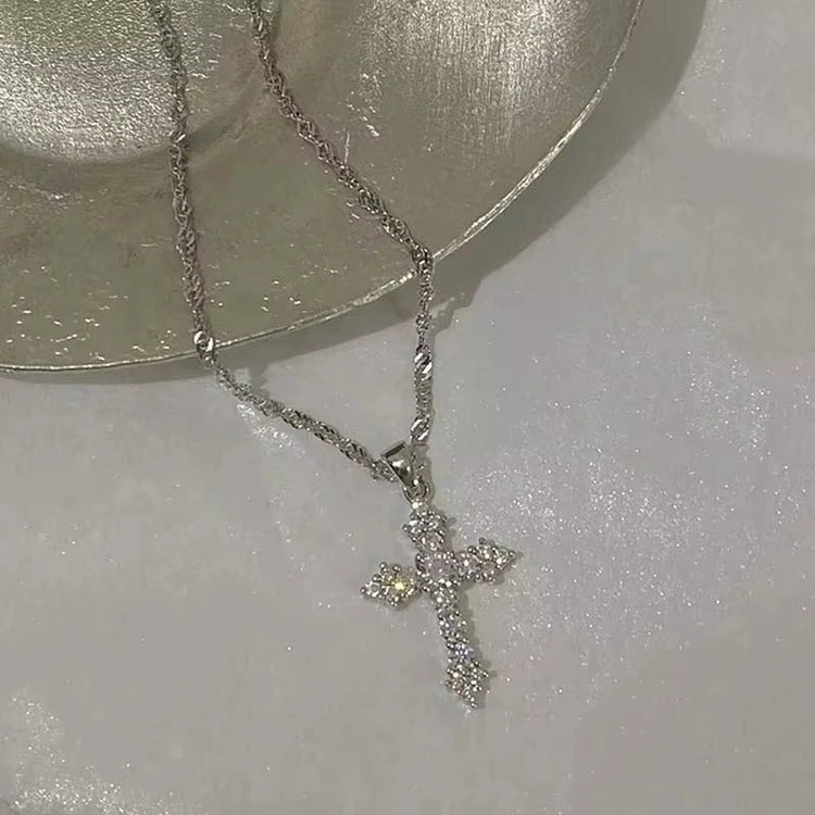 Shiny Crystal Zircon Cross Pendant Necklace for Women Girls Punk Silver Color Thin Chain Necklace Party Jewelry Birthday Gift PlatiNum