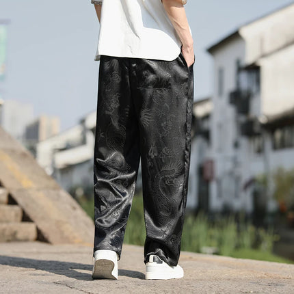 Pantaloni a gamba larga moda vintage da uomo in tessuto di seta di ghiaccio pantaloni estivi casual larghi pantaloni traspiranti con motivo drago sutil da uomo 5XL