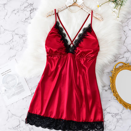 Luxe Plus - Chemise in raso rosso taglia: intricati accenti di pizzo nero, design a V profondo per un fascino romantico ed elegante. biancheria intima sexy calda