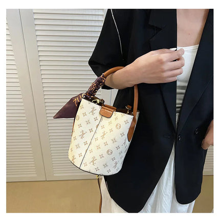 Advanced fashion bag for women 2025 new casual women's bag, large capacity bucket bag, shoulder bag, diagonal cross bag PlatiNum