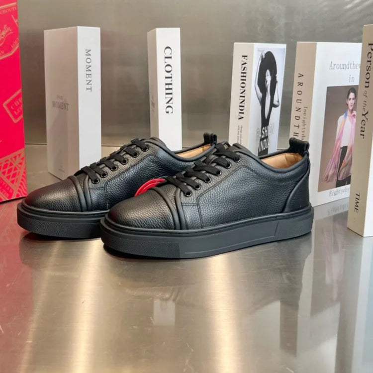 New Style Casual Leather Casual Couple Sneakers Unisex Fashion Crescent Bottom White Shoes Red Sole Men's Women's Casual Shoes
