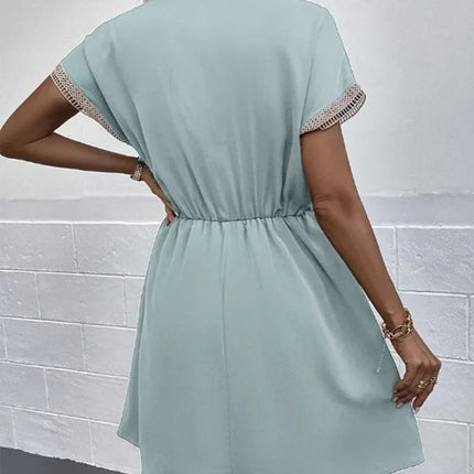 Abito corto longuette da spiaggia femminile con scollo a V in pizzo a maniche corte tinta unita estivo Abiti eleganti da donna in tinta unita bianco dolce platinumshop