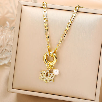 Nuova collana creativa con ciondolo a tema ali di fiori di conchiglia di zirconi lucidi Nuova moda donna accessori per gioielli per le vacanze femminili