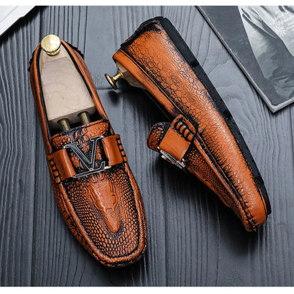 Nuove Scarpe Casual da Uomo Slip-On con Suola Morbida 2026, Stile Britannico Versatile e di Tendenza, Mocassini Comodi e Abbinabili a Tutto