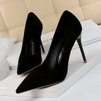 825-3-Black / 39