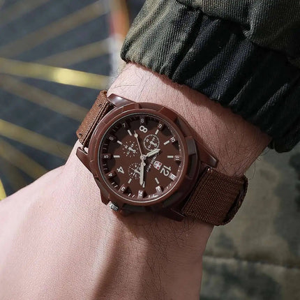 Orologi militari da uomo casual Orologio da polso sportivo al quarzo Cinturino in nylon Orologio da uomo Relogio Masculino (senza scatola) platinumshop