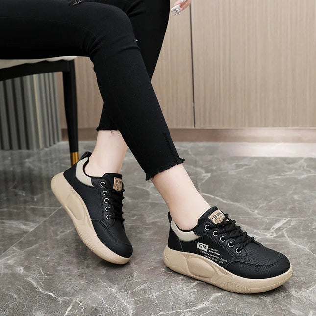 New Women's Shoes 2024 Spring Thick Sole Elevated Shoes Sports Shoes Women's Shoes Student Street Casual Board Shoes PlatiNum
