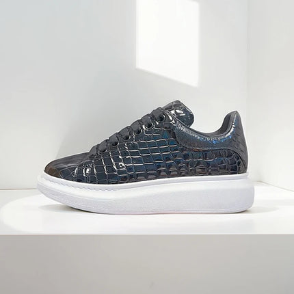 Black Platform Sneakers Men's Cow Leather Round Toe Unisex Low-Top Stone Pattern Lace-up Casual Shoes Retro Flat Shoes Handmade