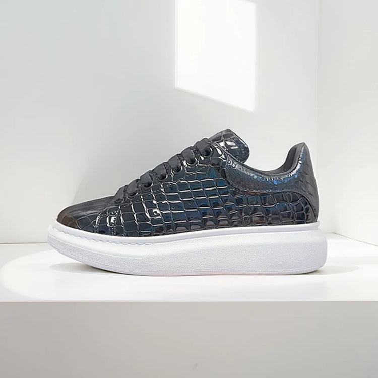Black Platform Sneakers Men's Cow Leather Round Toe Unisex Low-Top Stone Pattern Lace-up Casual Shoes Retro Flat Shoes Handmade