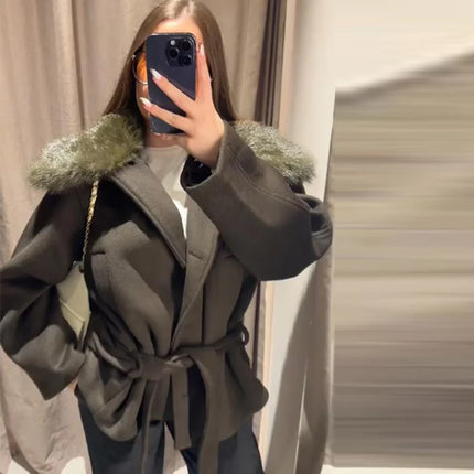 Cotton Lined Furry Fur Collar Belts Jacket Women Fashion Long Sleeve Thicken Warm Female Coat 2025 Winter Street Casual Outwear