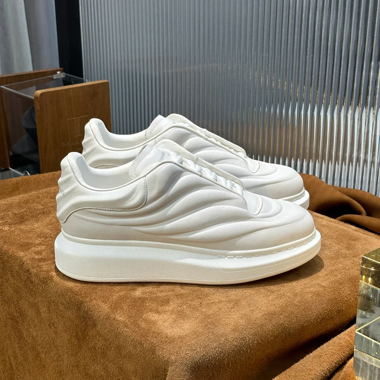 Handcrafted Platform Casual Shoes Calf Leather Man White Fashion Sneakers Round-toed Thick soled Trainers Oversized Sports Shoes