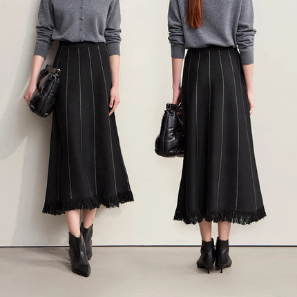 Amii Women's Skirt 2025 Winter New Knitting Striped Tassel A-Line Skirts For Women Versatile Loose Clothing Ladies 12544168 PlatiNum