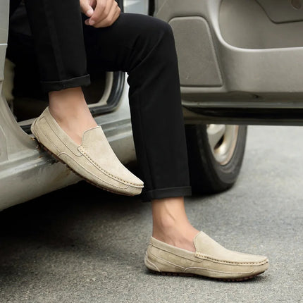 Mocassini da uomo in pelle scamosciata di lusso 2022 scarpe casual da uomo scarpe da barca fatte a mano da uomo Slipon scarpe da guida mocassini maschili Zapatos