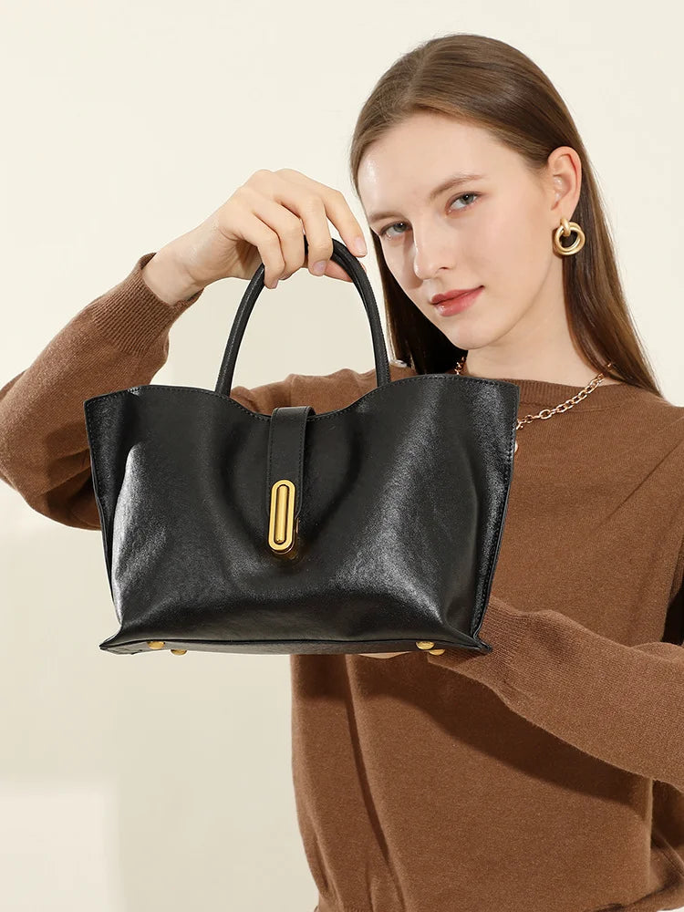 Nuova Borsa Elegante di Alta Gamma per Donne, Borsa a Mano di Grande Capacità, Pratica e alla Moda, Borsa a Tracolla e a Tracolla Trendy, Progettata per Donne alla Moda.