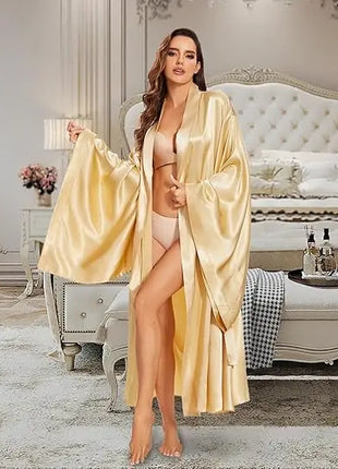 Elegante abito lungo da pavimento in seta da sposa, abito da sposa, kimono, abito da sposa, festa, abito da sposa, abito kimono nero