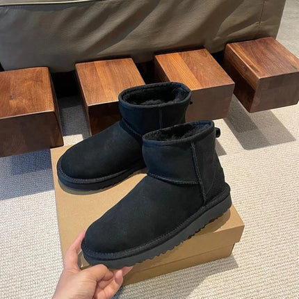 Classic Short Women's 2027 New Winter Warm Wool Thick Sole Genuine Leather And Fur Snow Boots