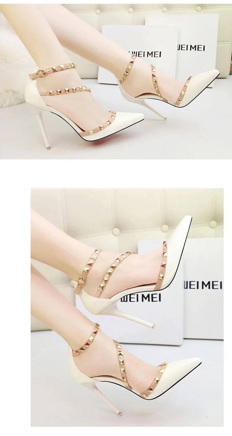 Scarpe tacco alto da donna estive in Europa e America Moda punta a punta bocca superficiale rivetto scava fuori sandali a spillo da discoteca platinumshop