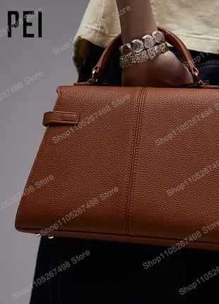 Borsa a Mano Mini Elise di Lusso JW PEI, Borsa a Tracolla in Pelle Martellata alla Moda per Serate Eleganti da Donna