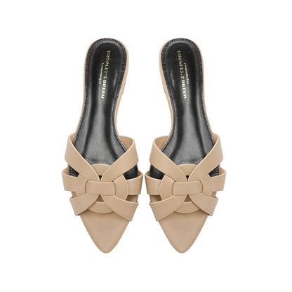 2025 sexy pointed cowhide flat sandals, easily light up your summer shoe cabinet, suitable for summer dates and office work