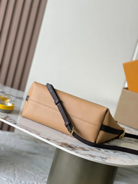 Borsa a tracolla da donna in PU resistente con manico superiore integrato, versatile e universale, ideale per attività all'aperto, lavoro e uso quotidiano.