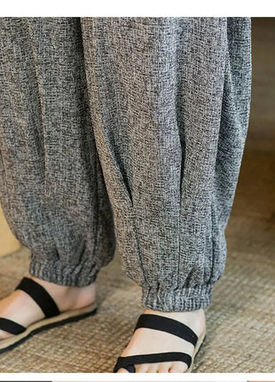 Pantaloni da jogging in seta di ghiaccio da uomo pantaloni casual stile Harajuku cinese da uomo pantaloni sportivi Harlem allentati ricamati streetwear 5XL